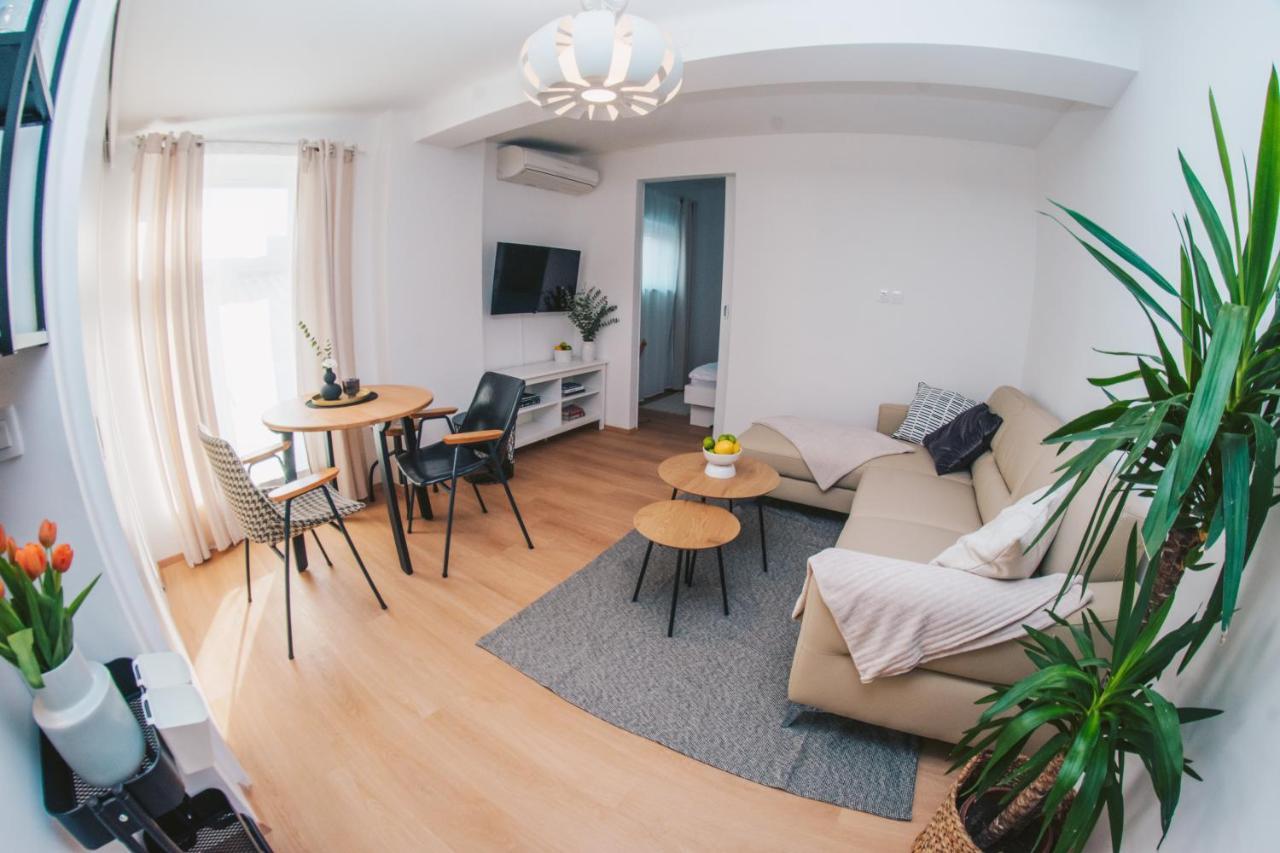 Na Apartments Maribor Exterior photo