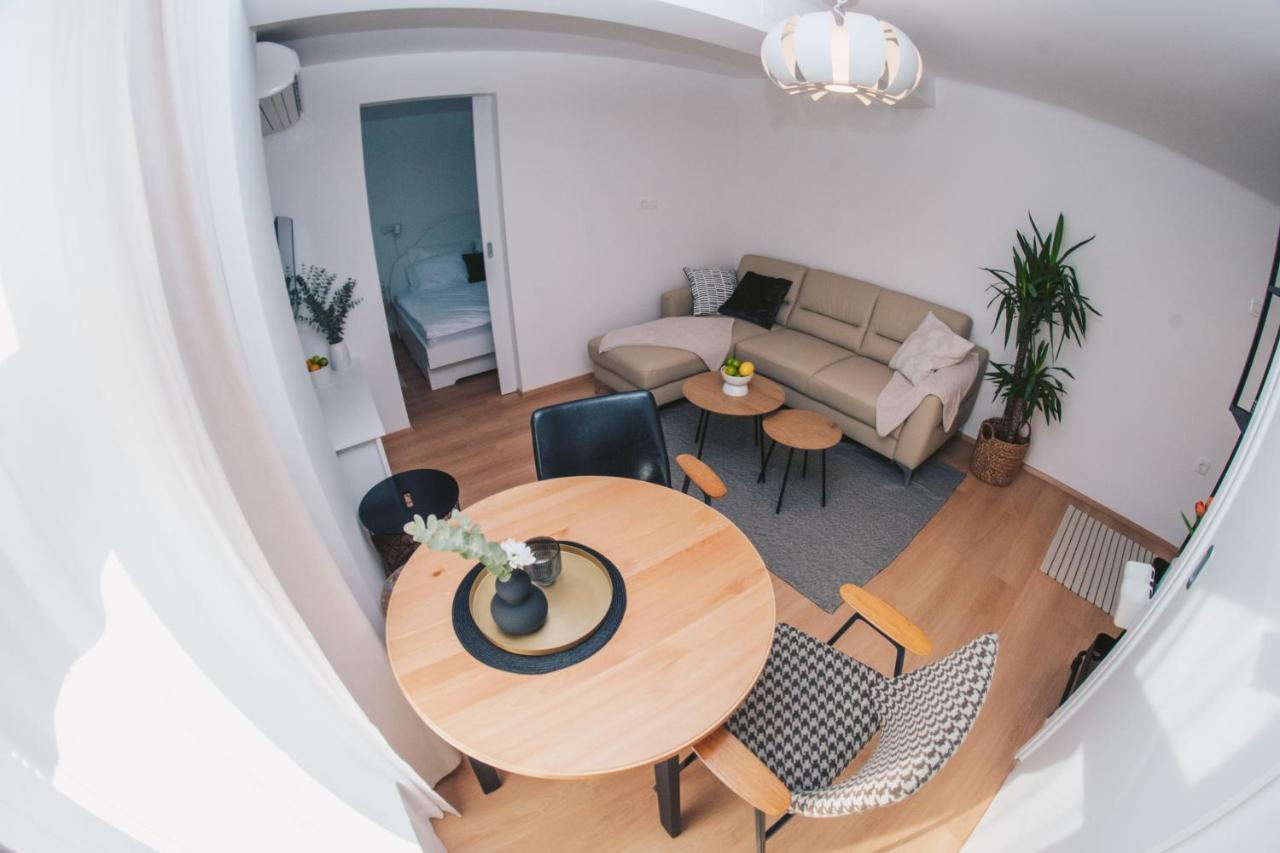 Na Apartments Maribor Exterior photo